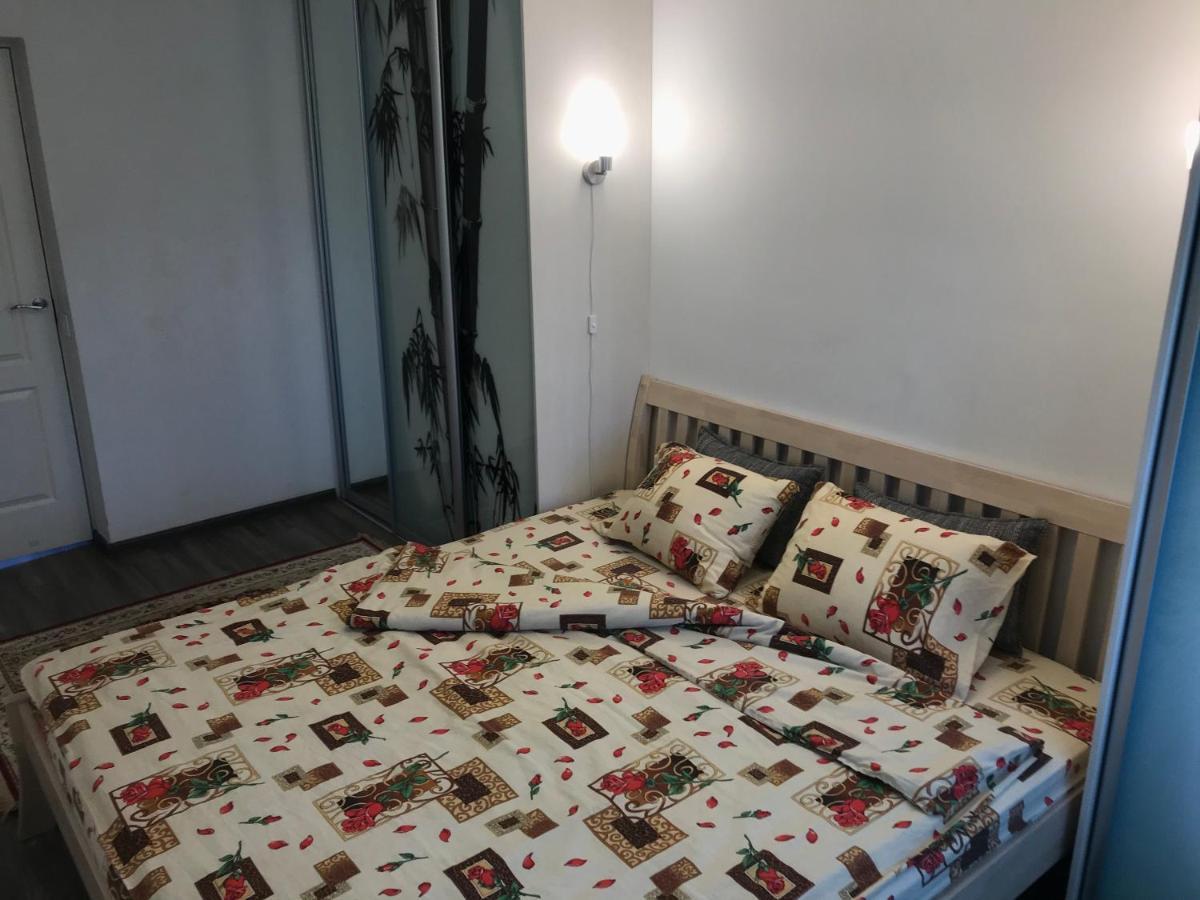 Fine Apartment Йелгава Екстериор снимка